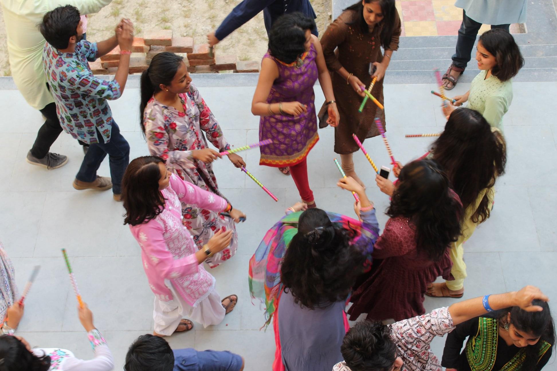 Bhagwan Mahaveer School Of Architecture Sonepat Navratri Celebrations photo 2